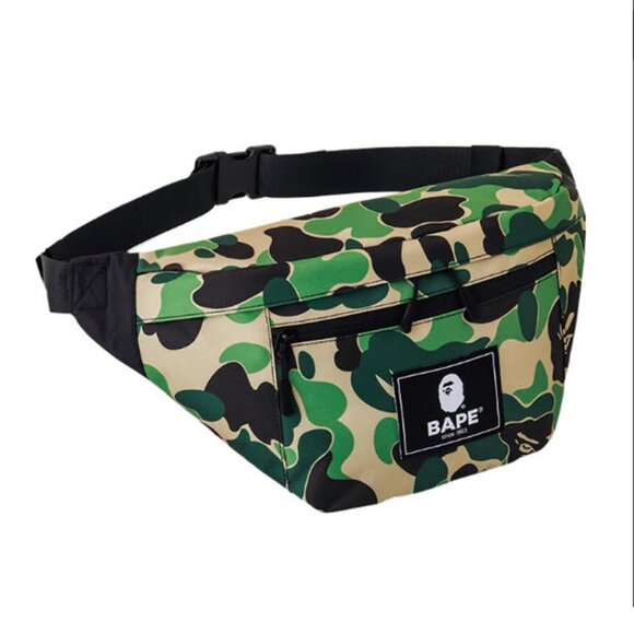 BAPE Camouflage Waist Belt Bag Large - Picture 3 of 5